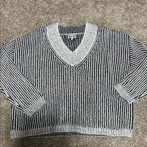 Black and white soft Striped V-Neck Sweater
